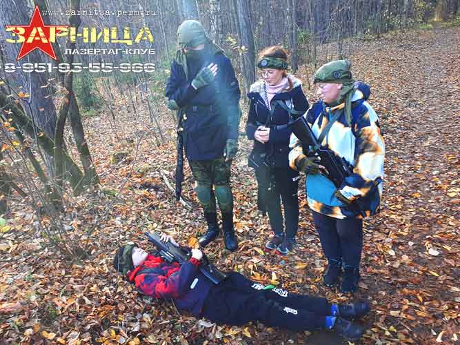 Полевой выход лазертаг-клуба в середине осени 2022 года - Press F :: Лазертаг-клуб «Зарница» - организация лазертаг-игр в Перми